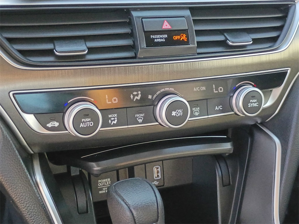 2020 Honda Accord LX photo 25