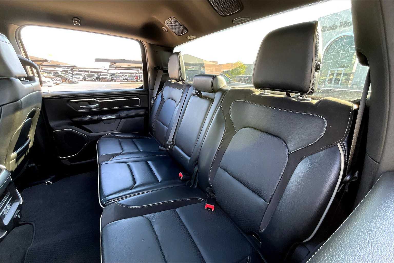 2024 Ram 1500 Laramie photo 19