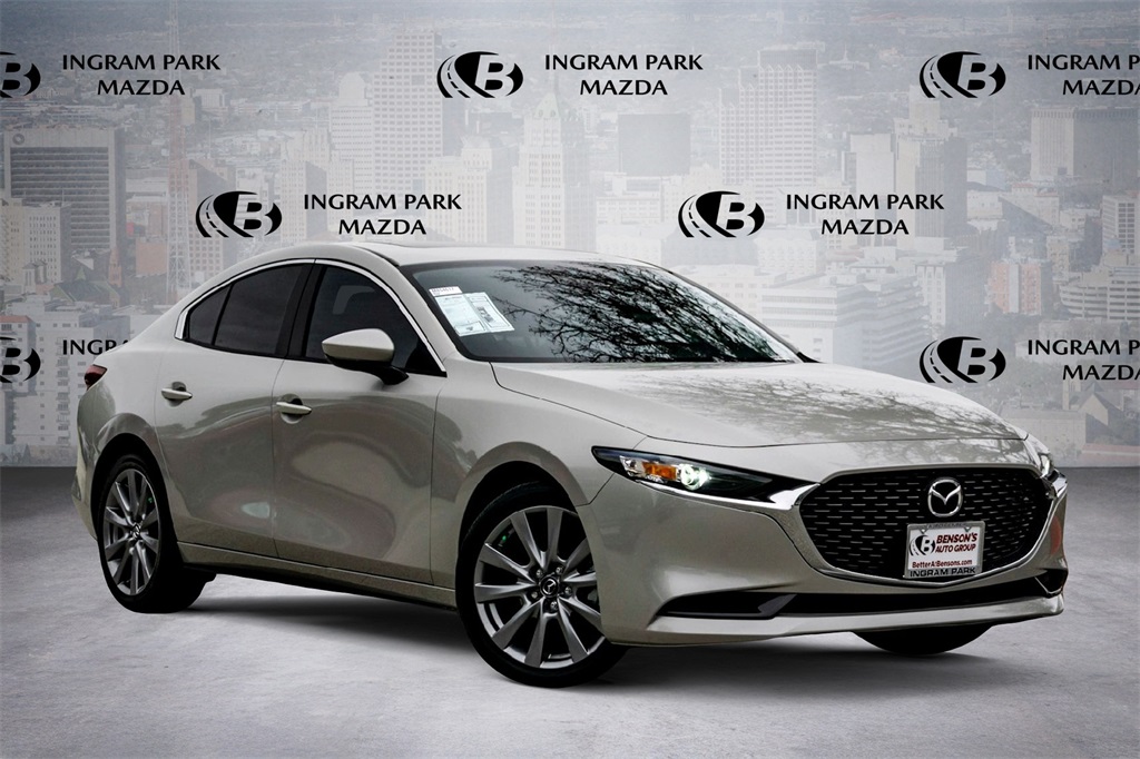 2026 Mazda Mazda3 Preferred's photo