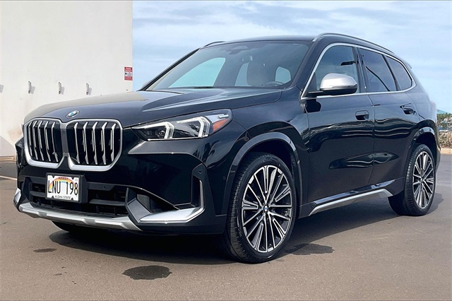 2024 BMW X1 28i's photo