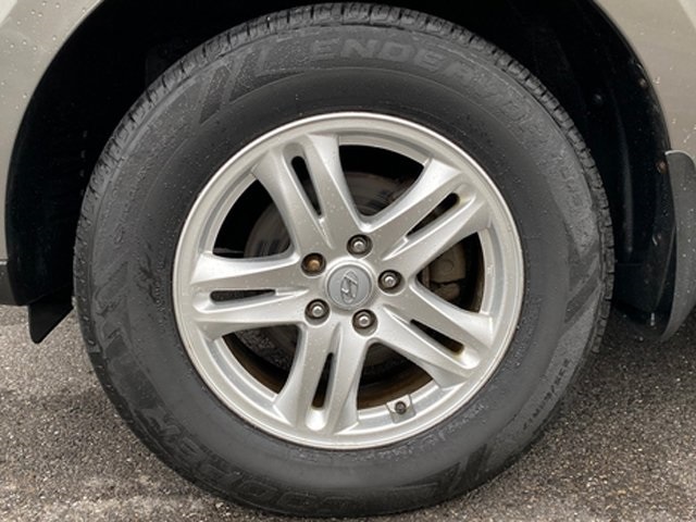 2012 Hyundai Santa Fe GLS photo 18