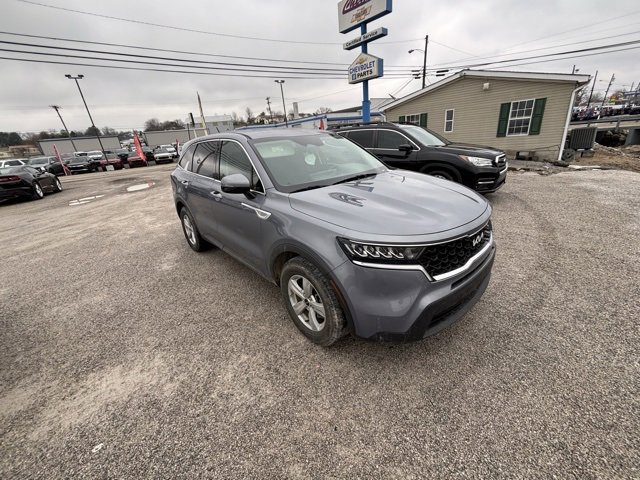 Used 2022 Kia Sorento LX with VIN 5XYRG4LC6NG078705 for sale in Flemingsburg, KY