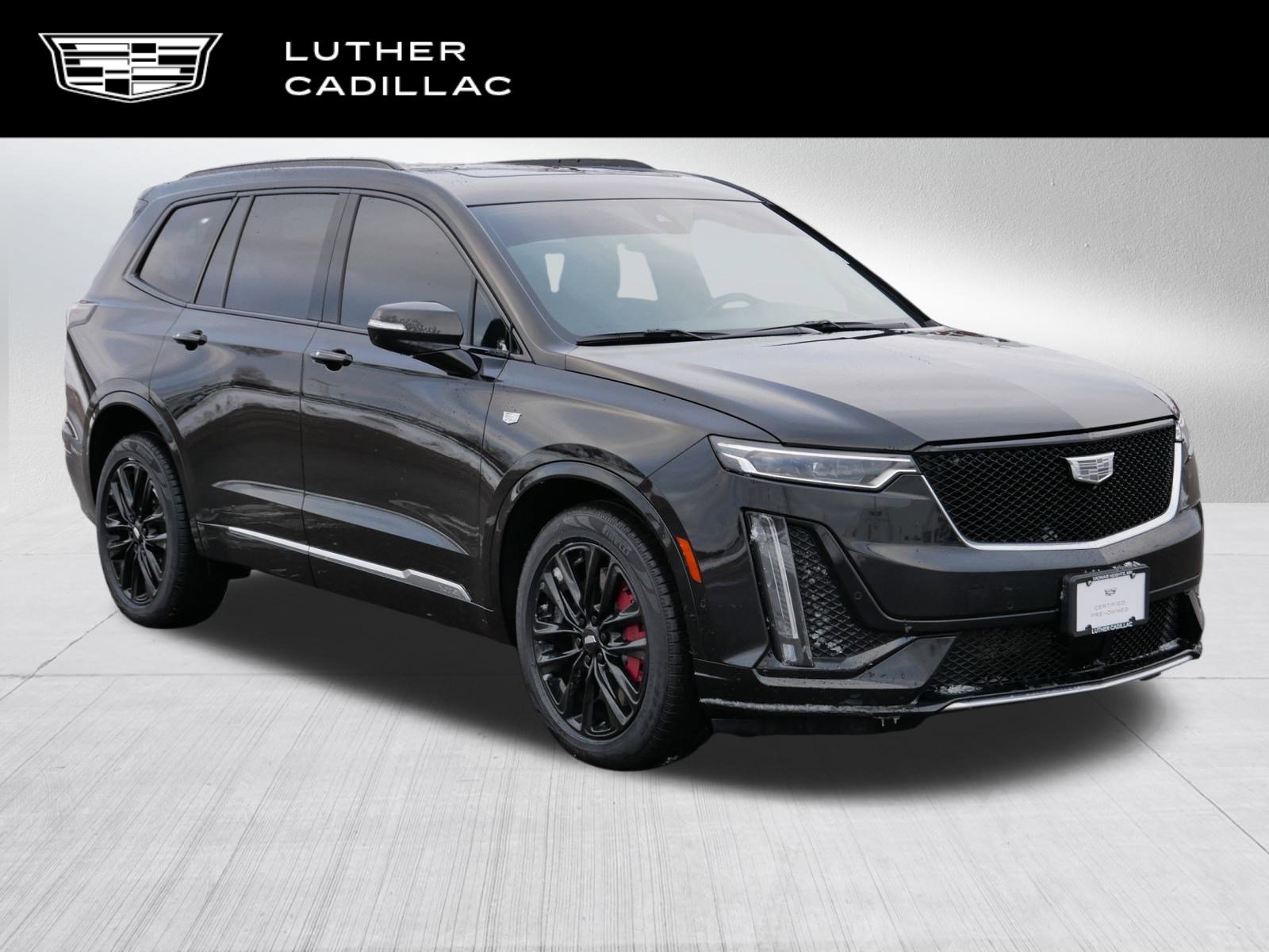 2024 Cadillac XT6 Sport's photo