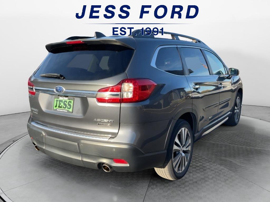 2022 Subaru Ascent Touring photo 4