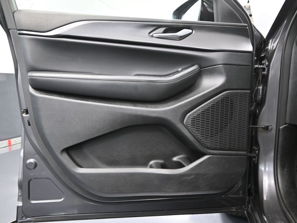 2024 Jeep Grand Cherokee Altitude X photo 14