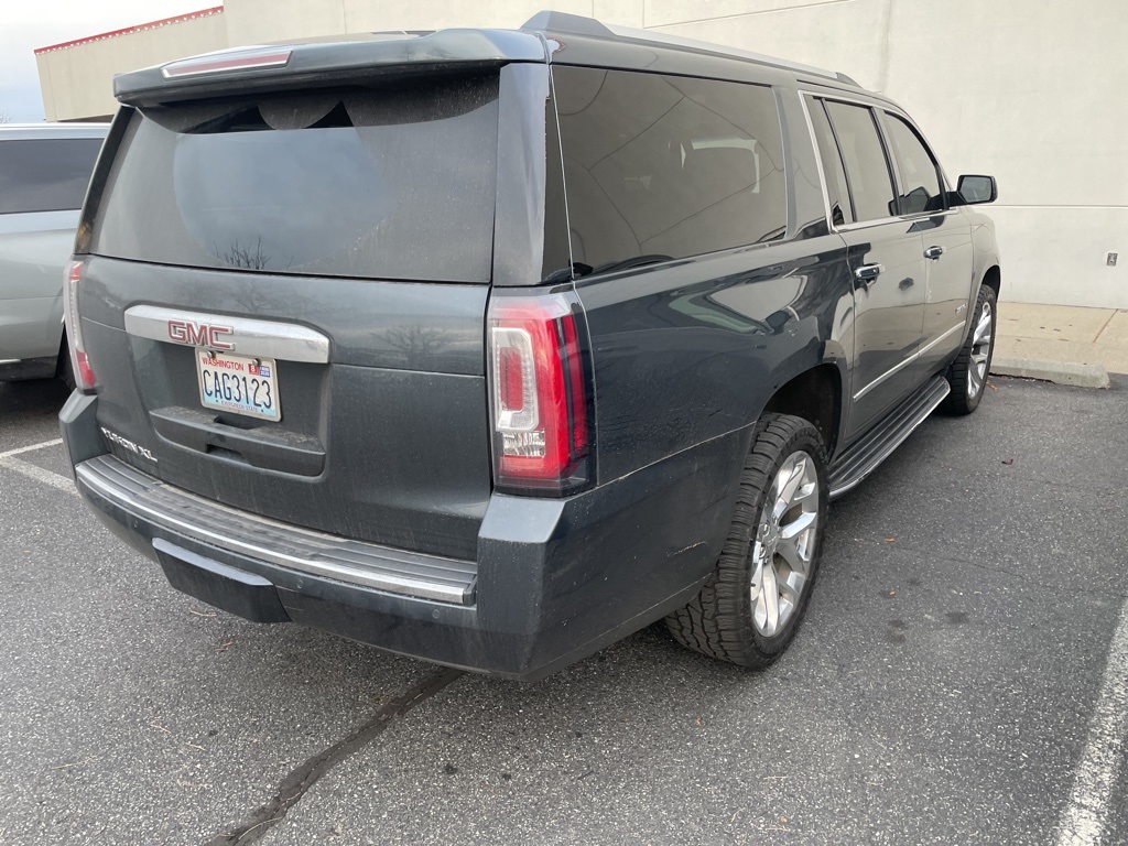 2019 Gmc Yukon XL Denali photo 3