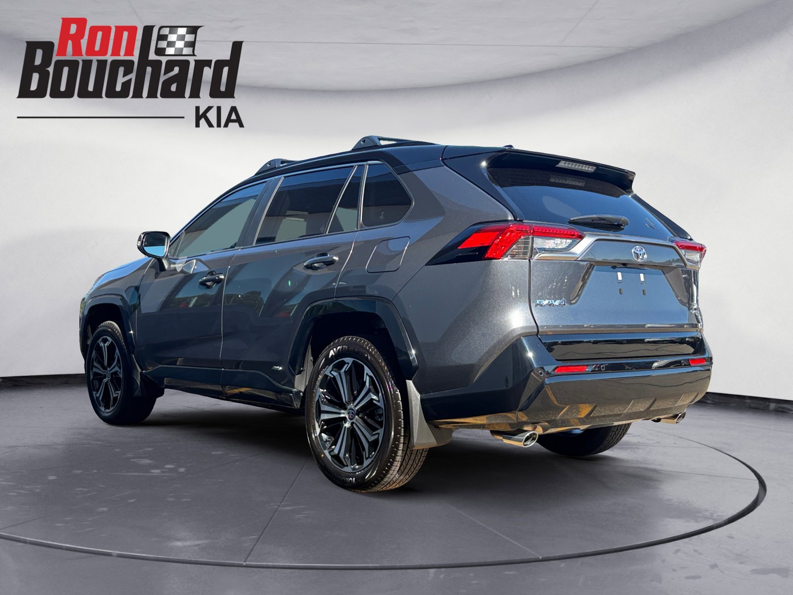 2025 Toyota RAV4 Prime XSE Premium photo 4