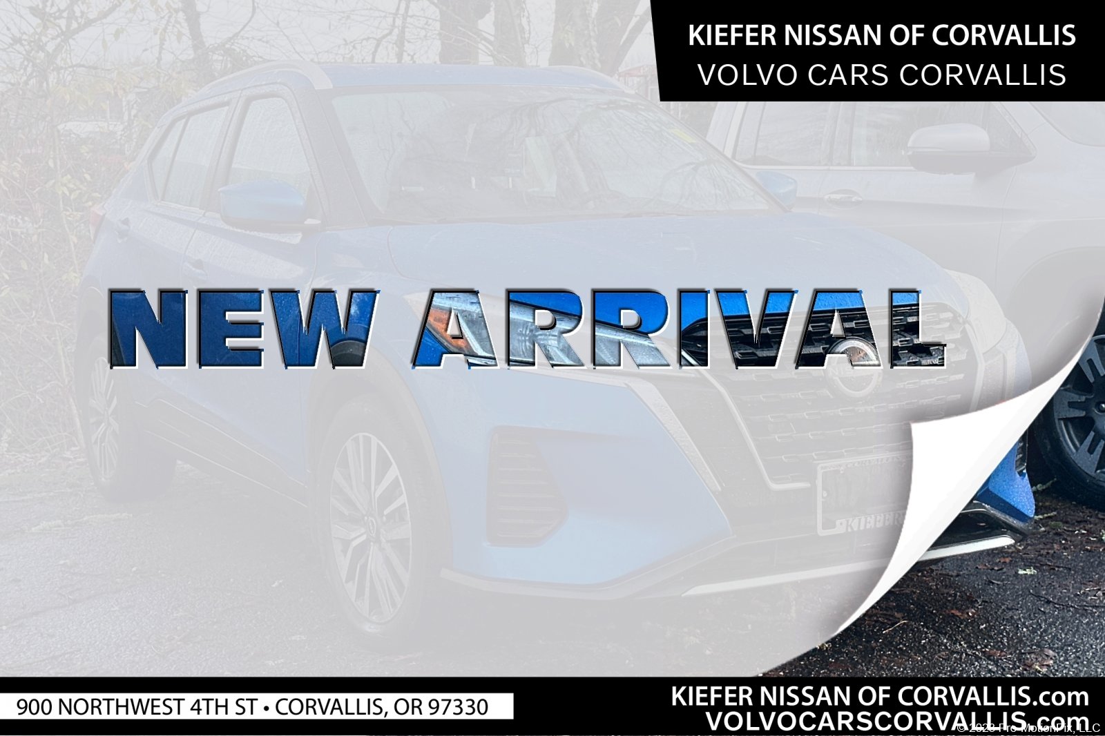 2023 Nissan Kicks SV's photo