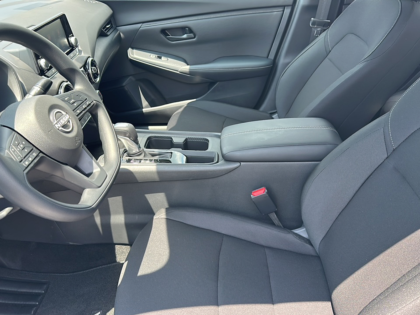 2025 Nissan Sentra S photo 2