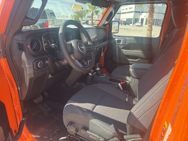 2025 Jeep Gladiator Rubicon photo 17