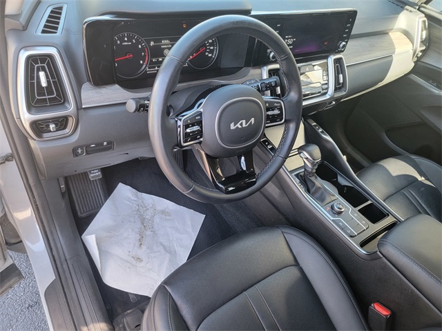 2023 Kia Sorento X-Line S photo 13