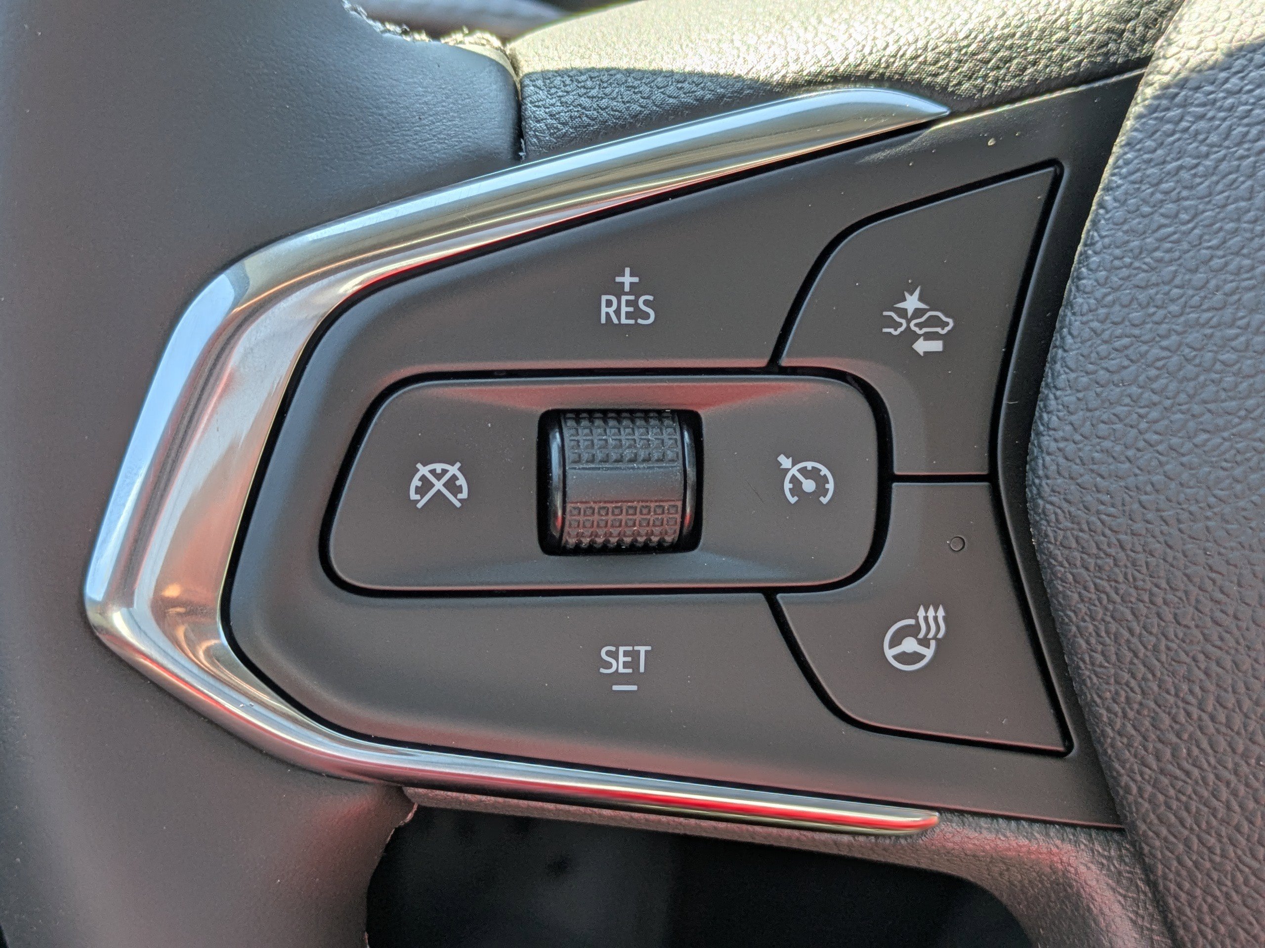 2025 Chevrolet Trax ACTIV photo 25
