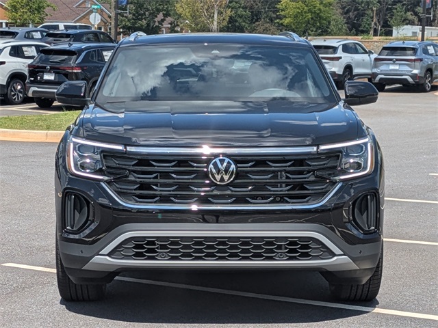 2026 Volkswagen Atlas Cross Sport SE Technology photo 2