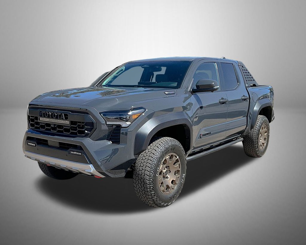 2025 Toyota Tacoma Trailhunter's photo