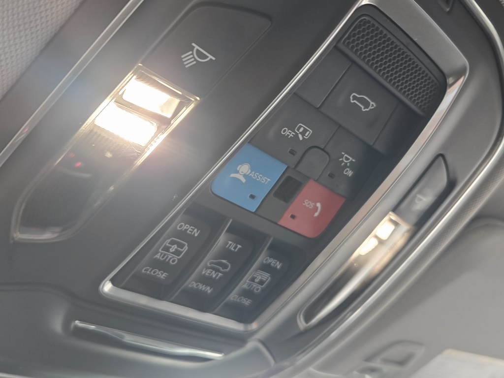 2021 Jeep Grand Cherokee Limited photo 33