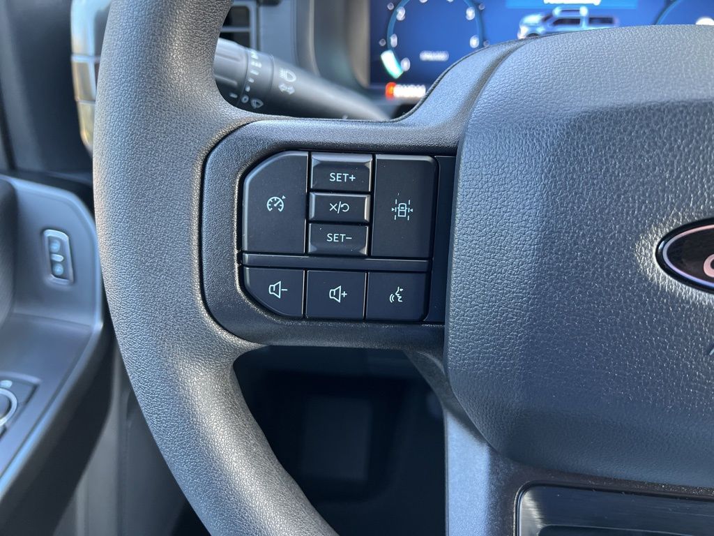2025 Ford F-150 STX photo 15