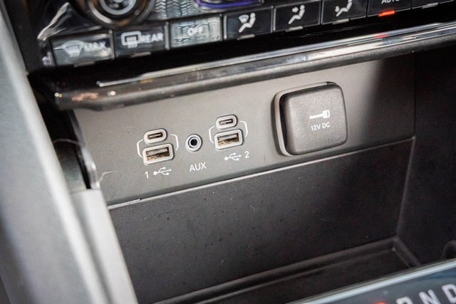 2023 Jeep Grand Cherokee Limited photo 24