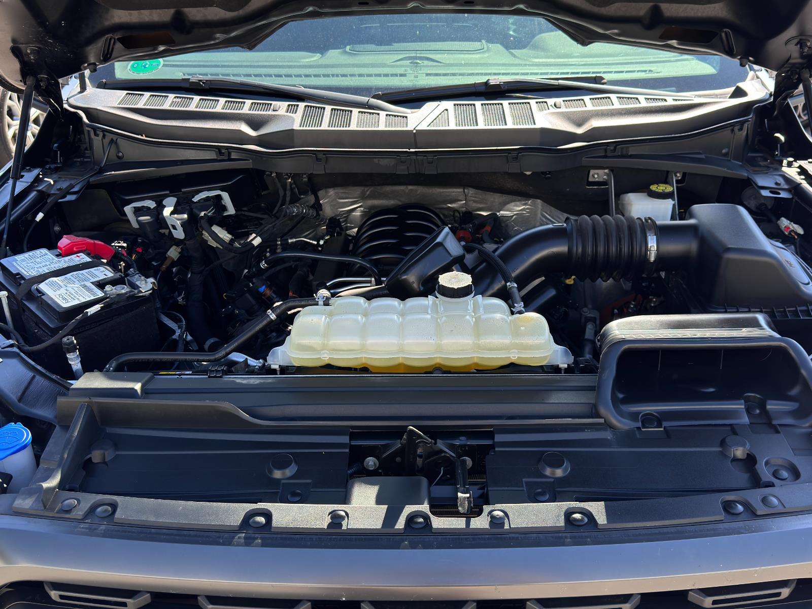 2022 Ford F-150 XLT photo 29