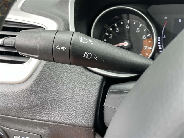2021 Jeep Compass Latitude photo 17