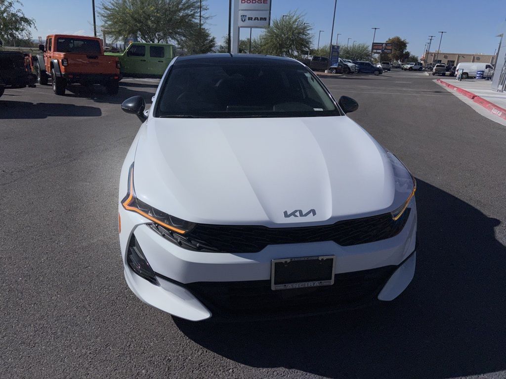2023 Kia K5 GT-Line photo 3