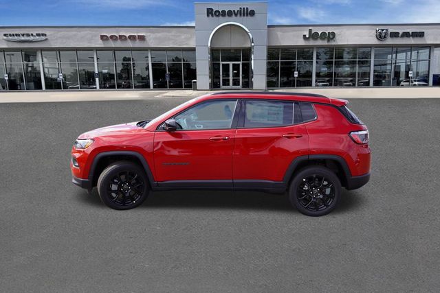 2025 Jeep Compass Latitude photo 3