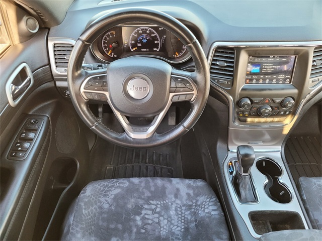 2021 Jeep Grand Cherokee Laredo E photo 12
