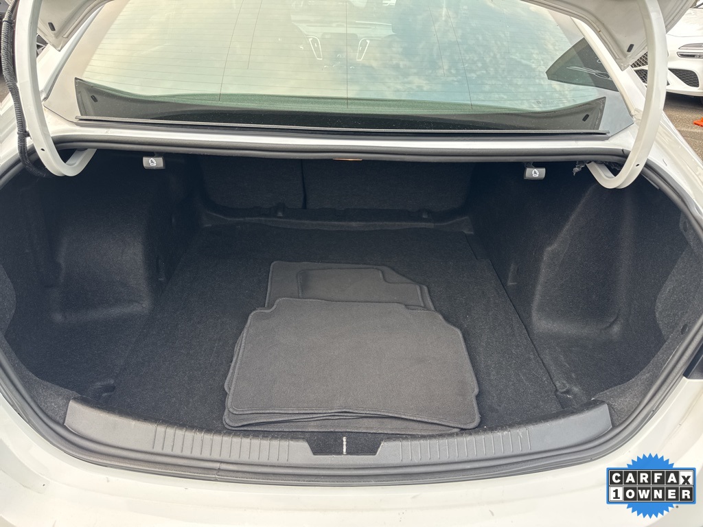 2023 Chevrolet Malibu 1LT photo 10