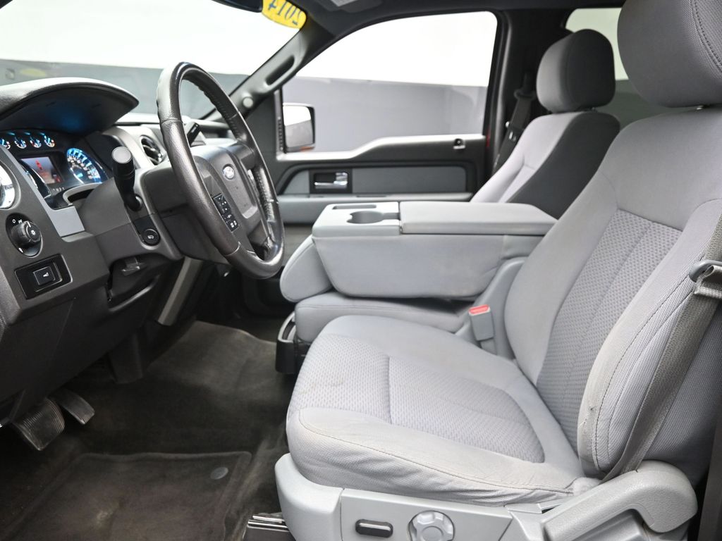 2014 Ford F-150 XLT photo 10