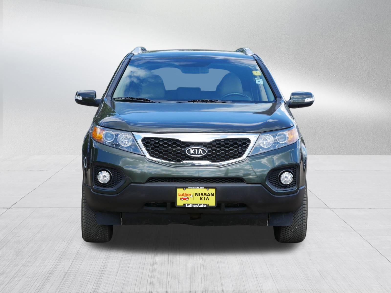 Used 2013 Kia Sorento EX with VIN 5XYKU3A62DG328084 for sale in Inver Grove, Minnesota