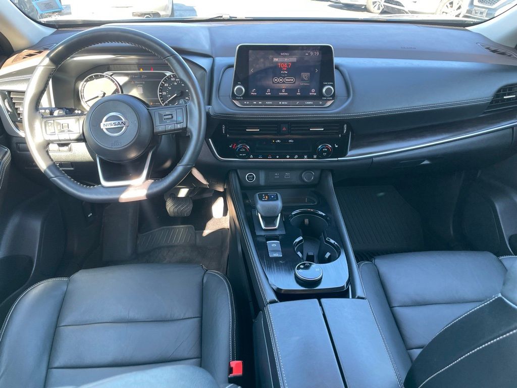 2023 Nissan Rogue SL photo 5