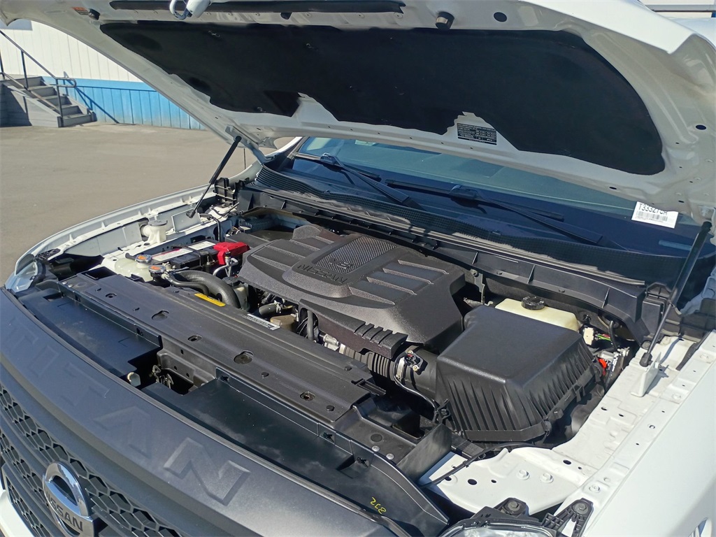 2021 Nissan Titan S photo 33