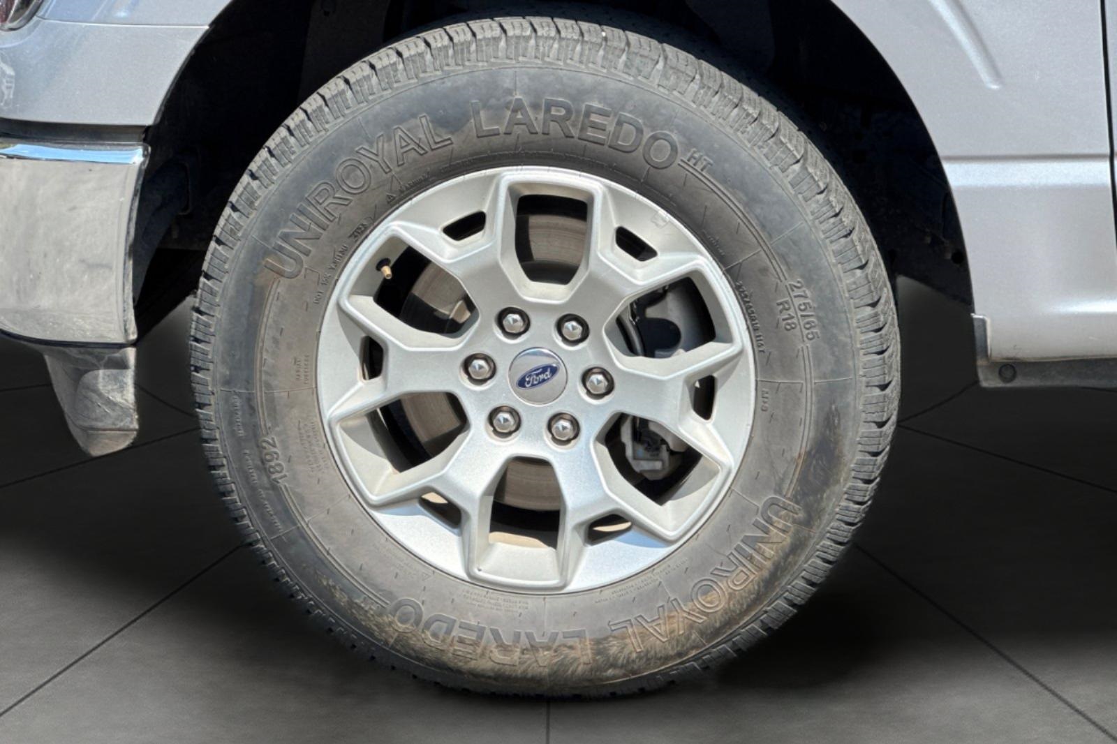 2023 Ford F-150 XLT photo 11