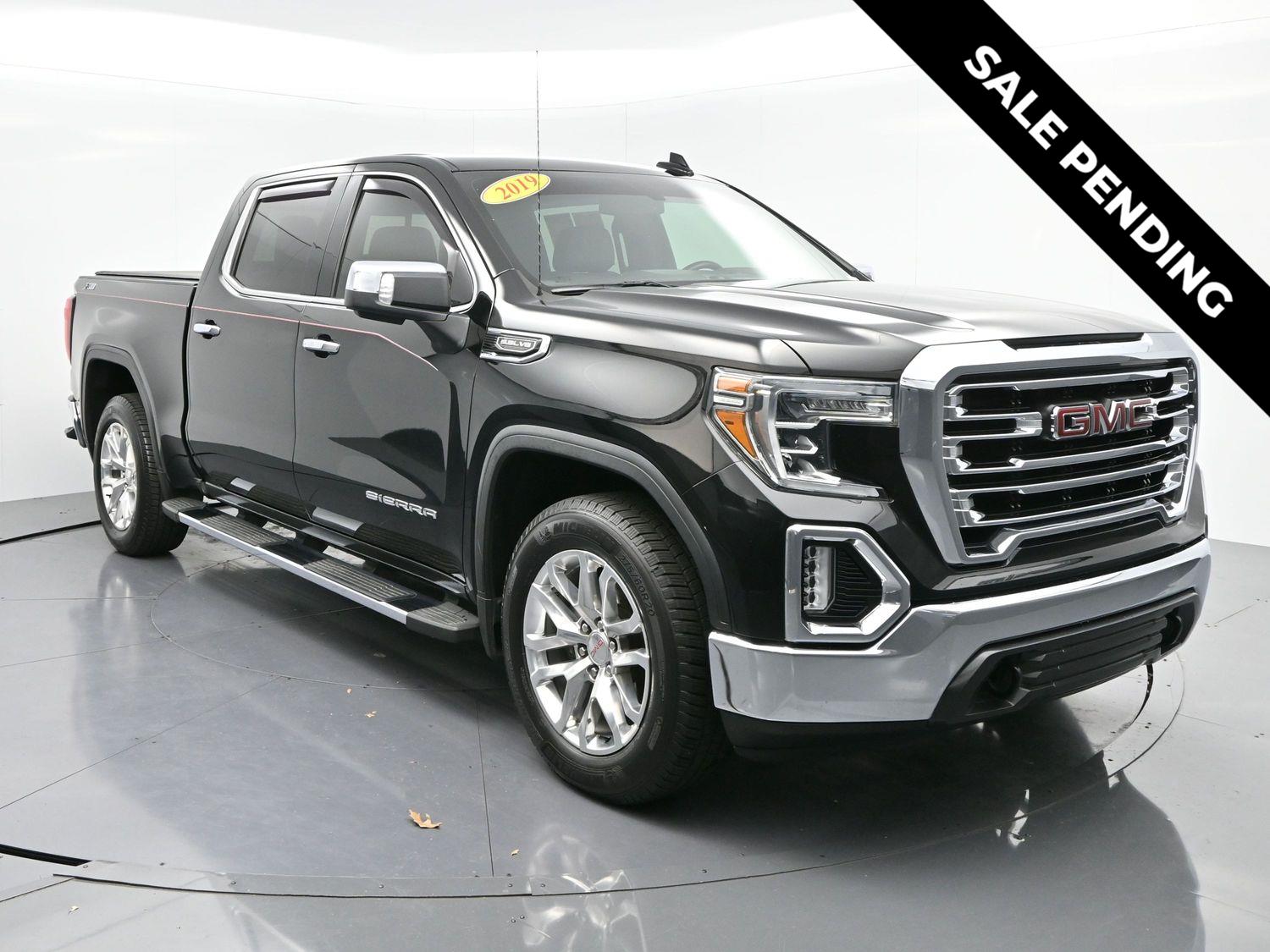 2019 GMC Sierra 1500 SLT's photo