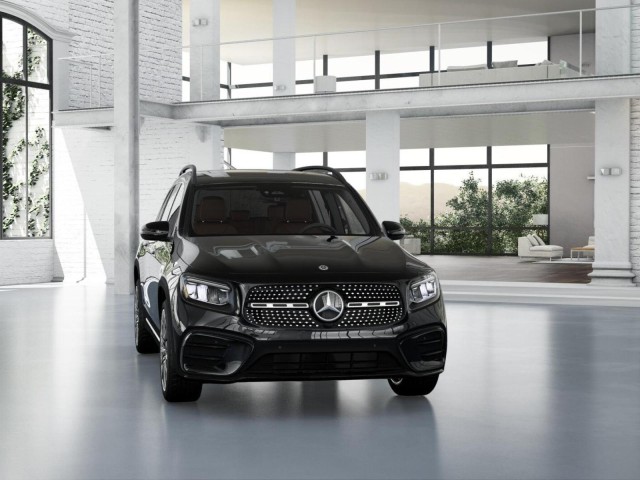 2025 Mercedes Benz GLB 250 photo 8