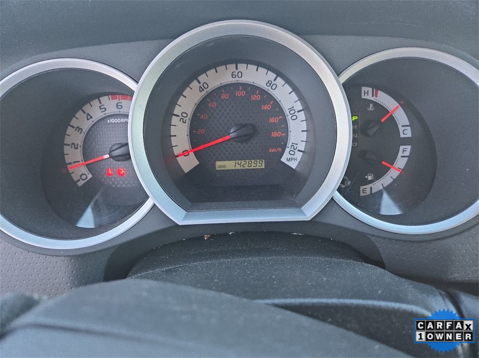 2013 Toyota Tacoma PreRunner Access Cab SR5 photo 2