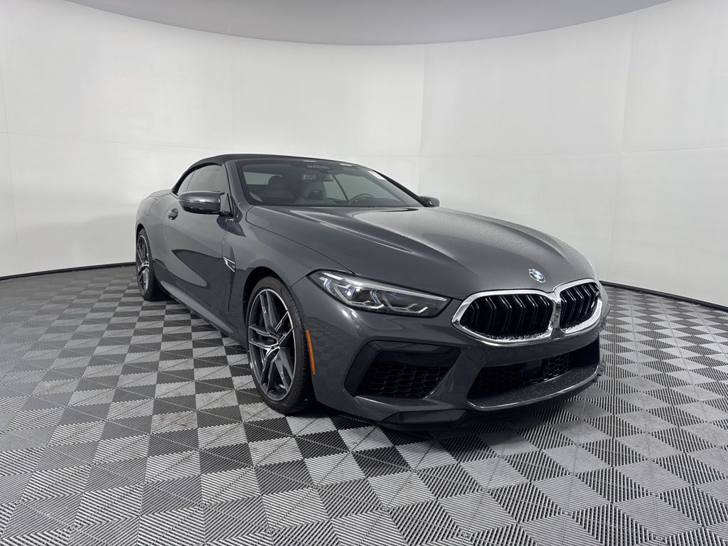 2020 Bmw M8 Convertible photo 3