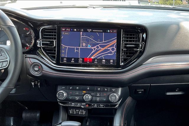 2025 Dodge Durango R/T Plus photo 8
