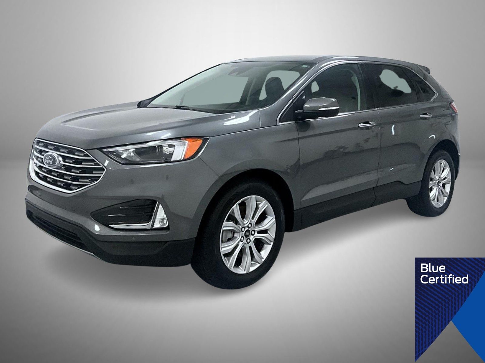 2024 Ford Edge Titanium's photo