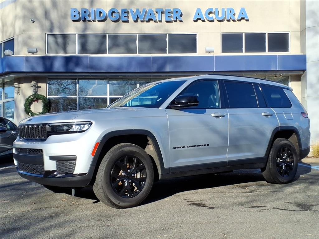 2024 Jeep Grand Cherokee L Altitude's photo