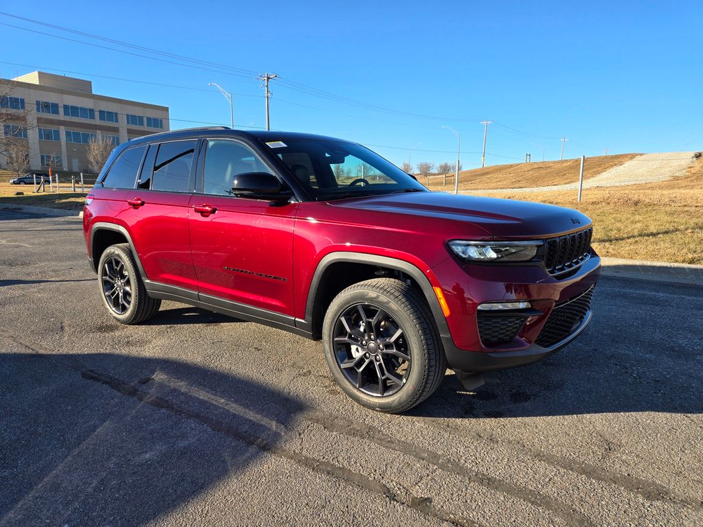 2025 Jeep Grand Cherokee Limited's photo