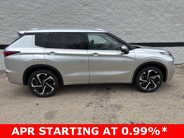 2025 Mitsubishi Outlander PHEV SEL photo 2