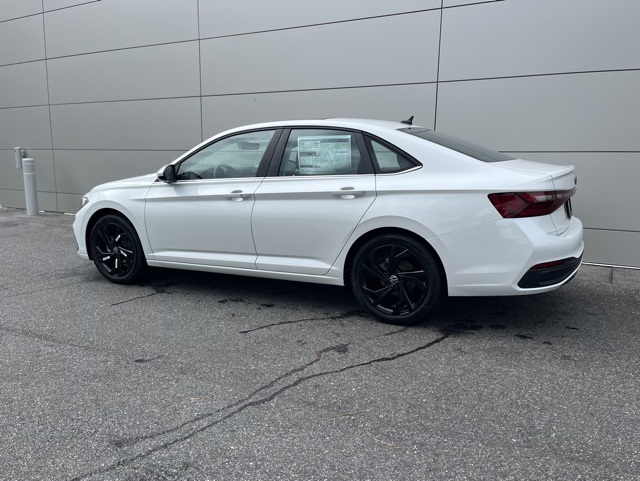 2026 Volkswagen Jetta SE photo 16