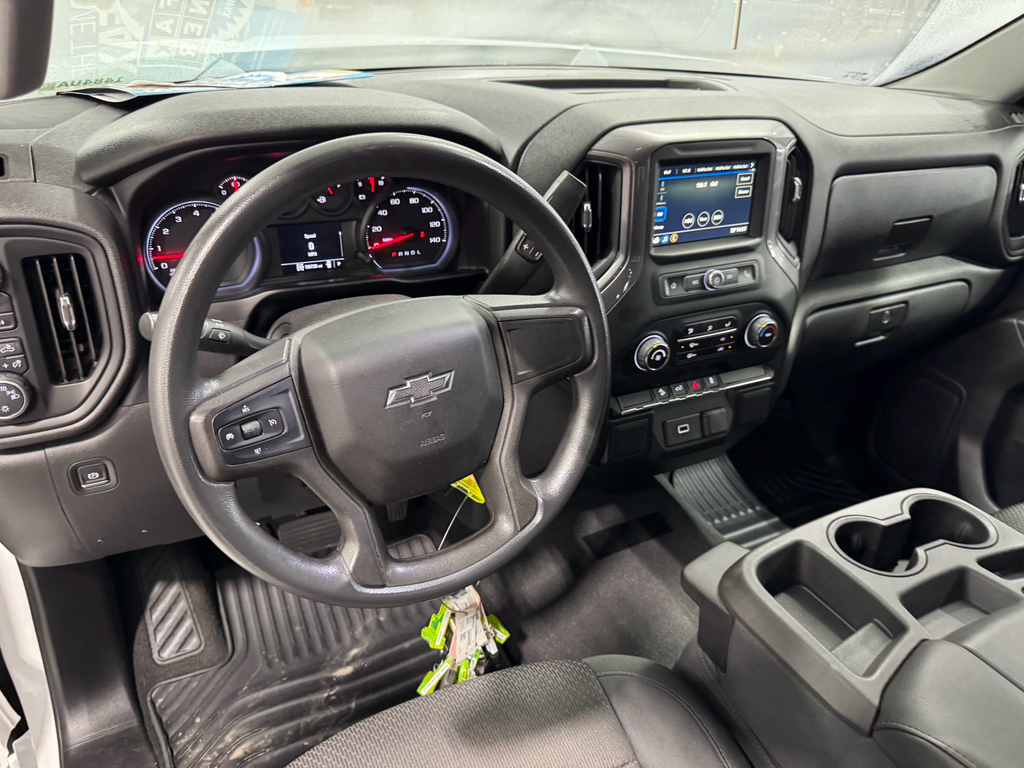 2019 Chevrolet Silverado 1500 Custom Trail Boss photo 3