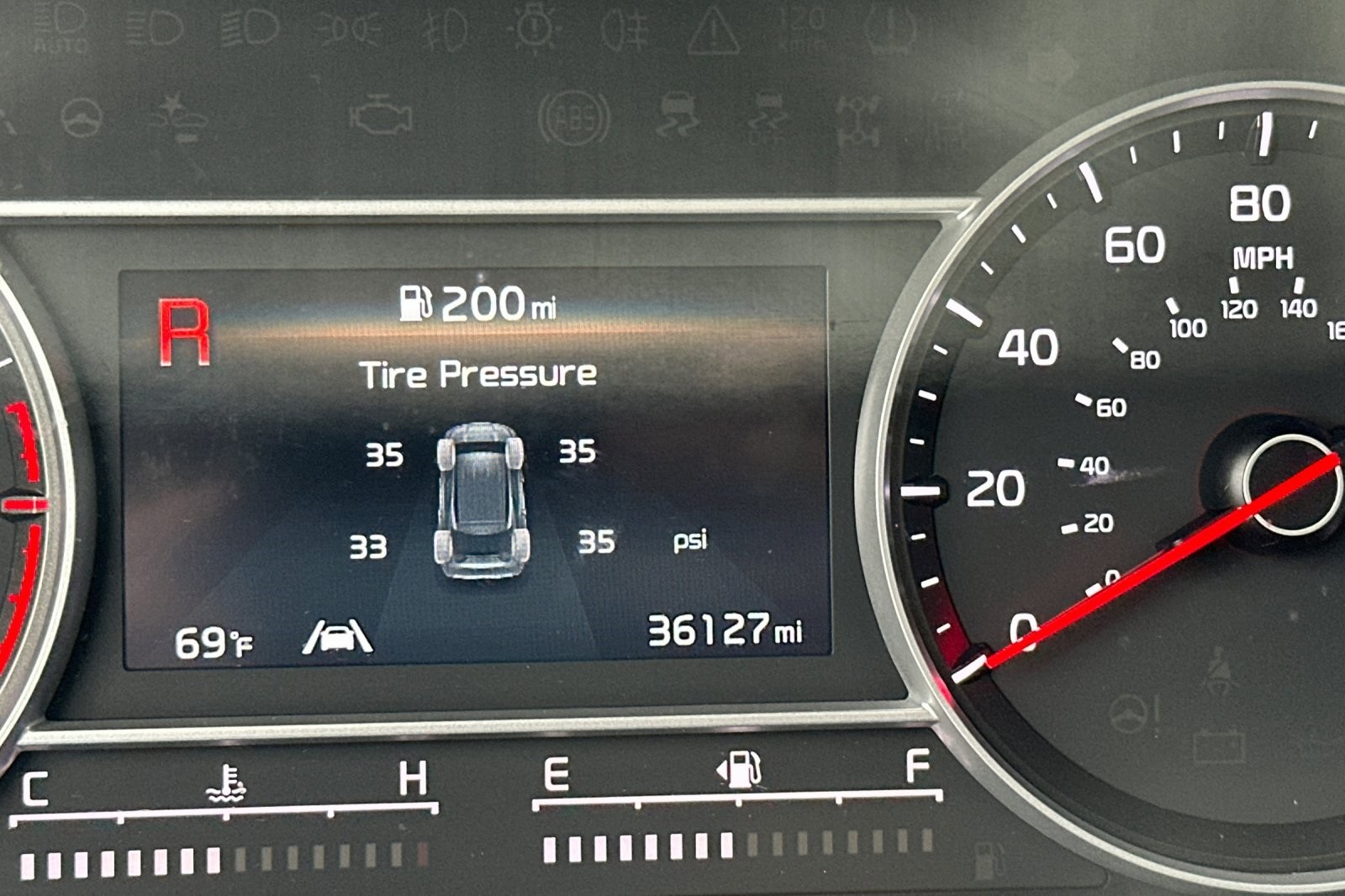 2023 Kia Sorento S photo 29