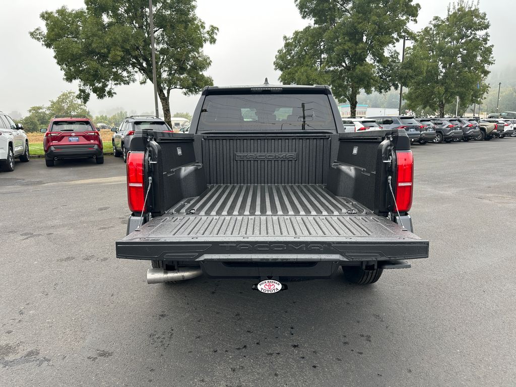 2025 Toyota Tacoma SR5 4x4 Double Cab photo 11