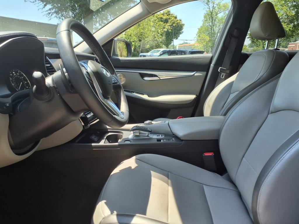 2024 Infiniti QX50 Luxe photo 13