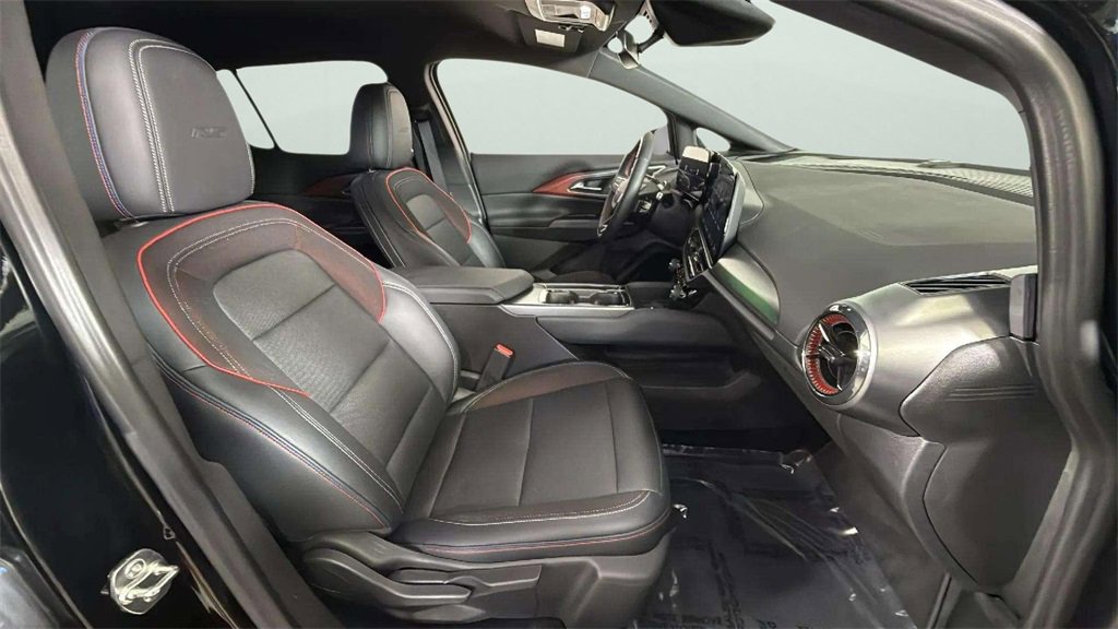 2024 Chevrolet Equinox EV 3RS photo 30