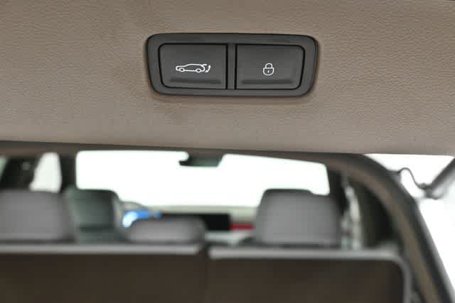 2026 Genesis GV70 2.5T Advanced photo 25