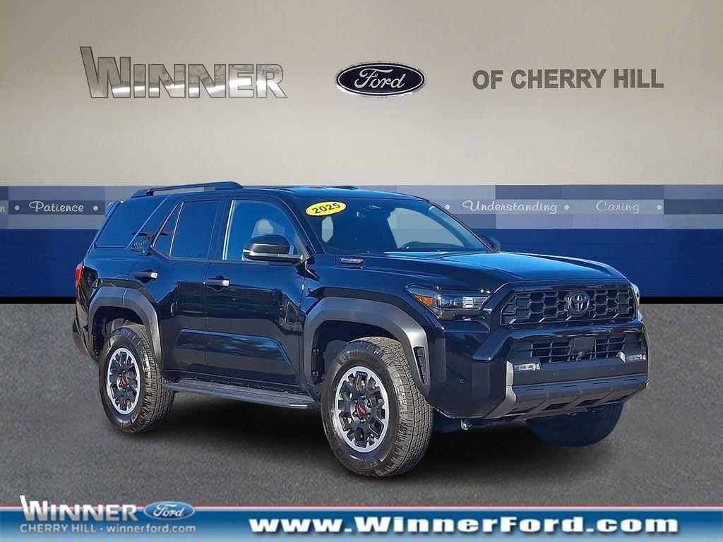 2025 Toyota 4Runner TRD Off-Road's photo