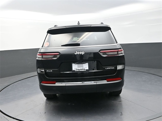 2025 Jeep Grand Cherokee Limited photo 3